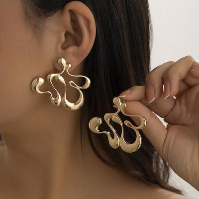 Accessories, Creative Hollowed-out Special-shaped Love Pendant, Stud Earrings, Exaggerated Geometric Lines, Metal Earrings