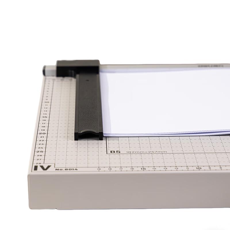 Deli A4 Steel Paper Cutter 8014 CN plug (adapter included)