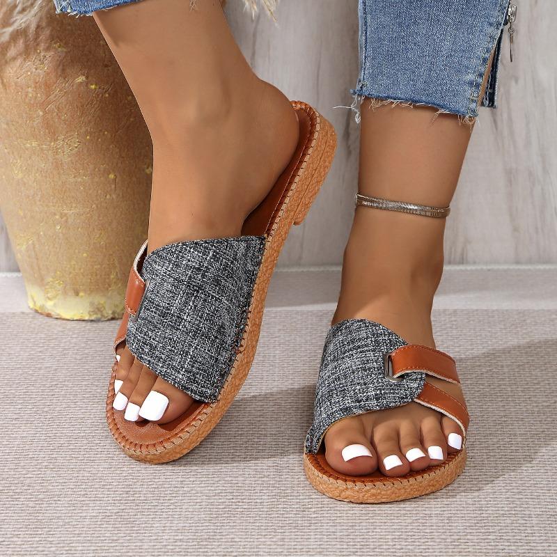 Fashion Women Slippers Outside Casual Beach Shoes Summer New Fashion Flat Sandals Walking Rome Lightweight Slippers Women Slides Women