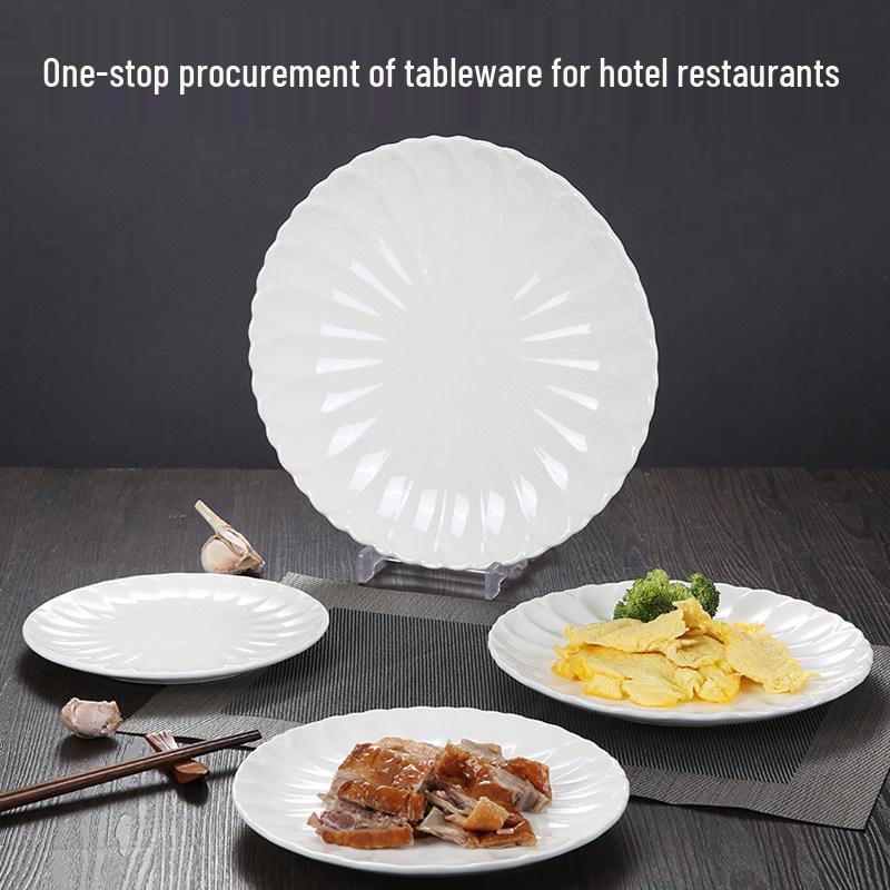 Chrysanthemum Ceramic Plate - Floral Shallow Round Plate for Snacks & Steak - Chinese Style