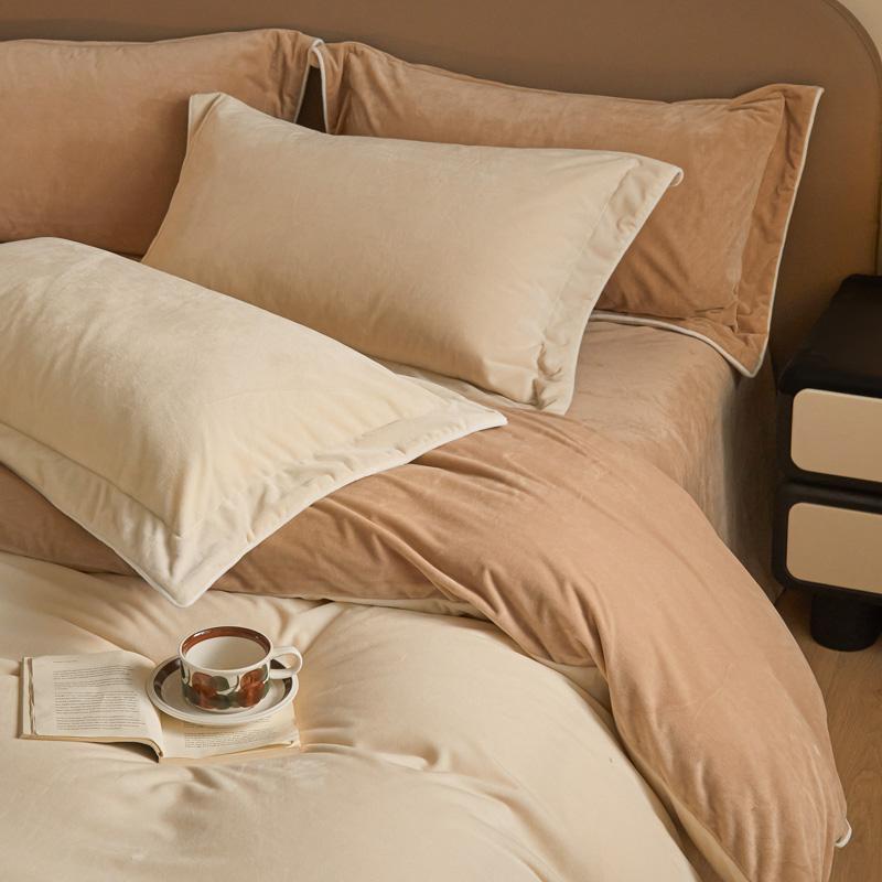 Mei Yun Ge High Weight Dove Velvet Double Splicing Warm Rolling Edge Craftsmanship Color blocked Single Duvet Cover