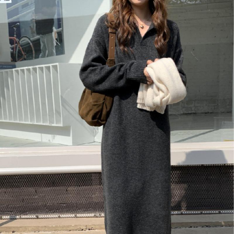 LYRIA Solid Color Polo Neck Turtleneck Dress, New Autumn and Winter Style, Suitable for Overcoats, Long Knee-length Loose Thick Knitted Sweater Dress.