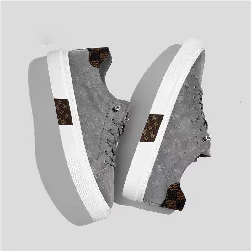 

One-pedal men s shoes 2025 spring and summer new breathable foot casual shoes men s platform versatile trend board shoes 44