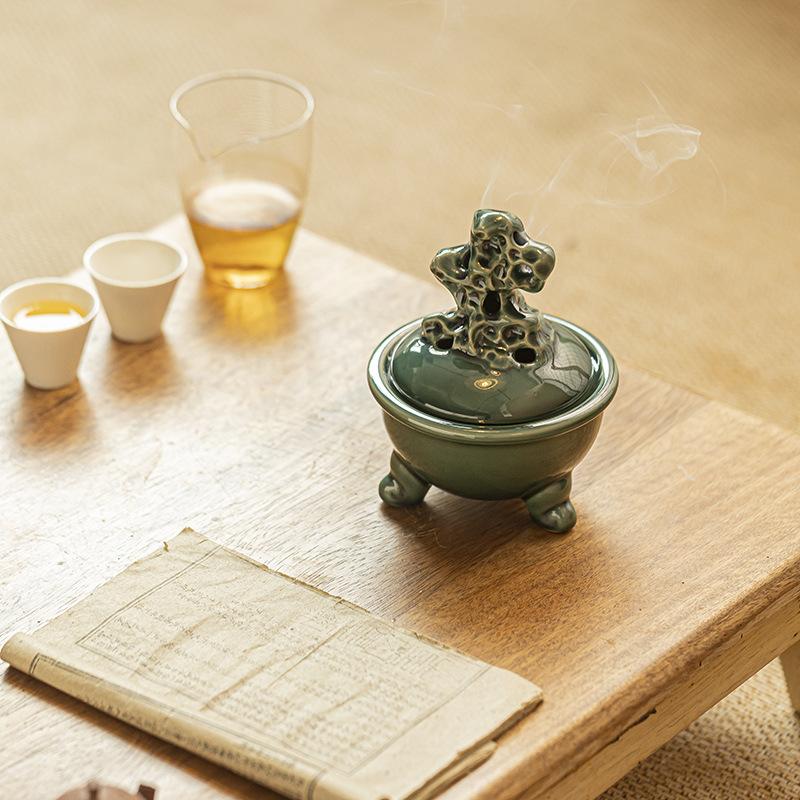 Taihu Disk Incense Burner Household Ceramic Sandalwood Incense Burner Creative Tea Ceremony Desktop Ornaments Home Decoration