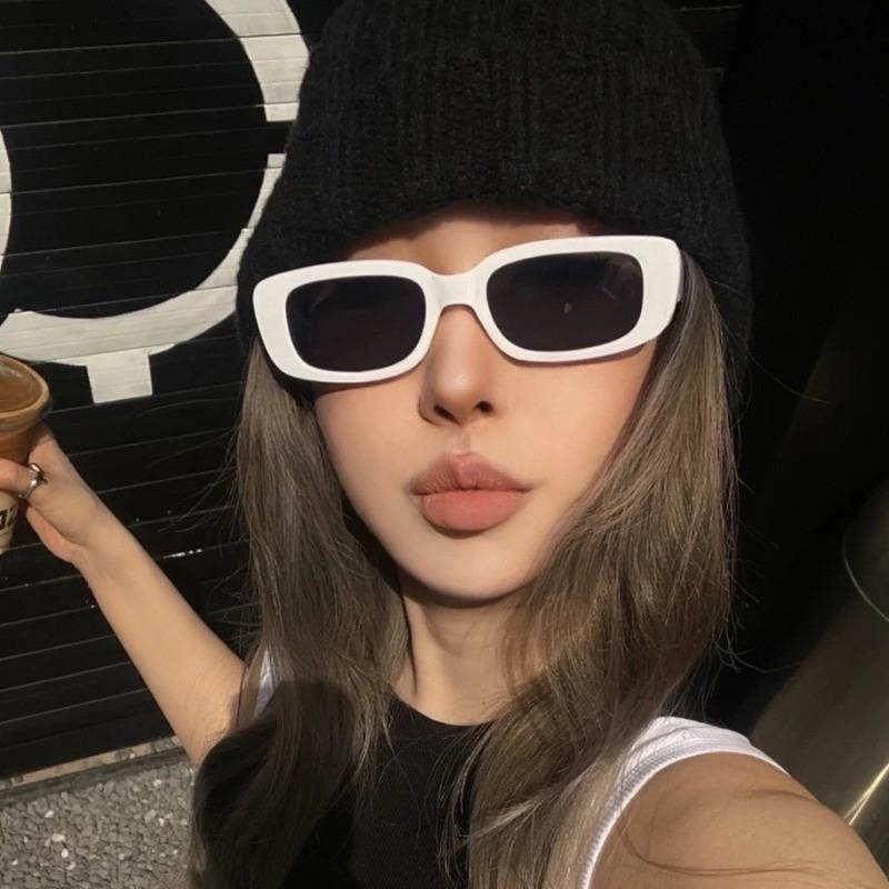 20 pairs of women's retro small frame fashionable glasses suitable for holiday parties gatherings music festival events