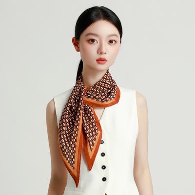 Accessoires – Schals & Tücher