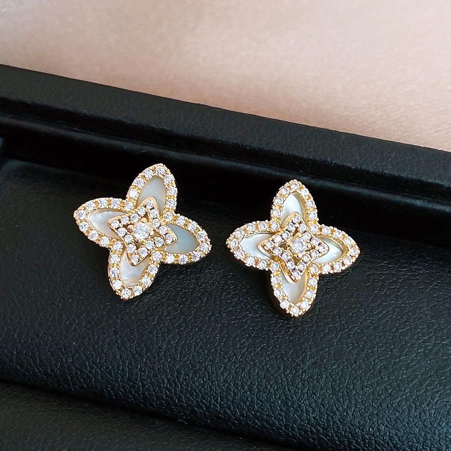 Medieval vintage zircon fritillary geometric earrings stud earrings versatile earrings women