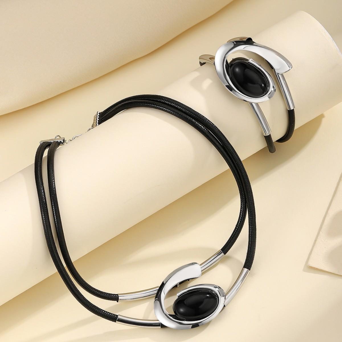 

Богемный черный акриловый набор ожерелья и браслета в виде улитки для женщин