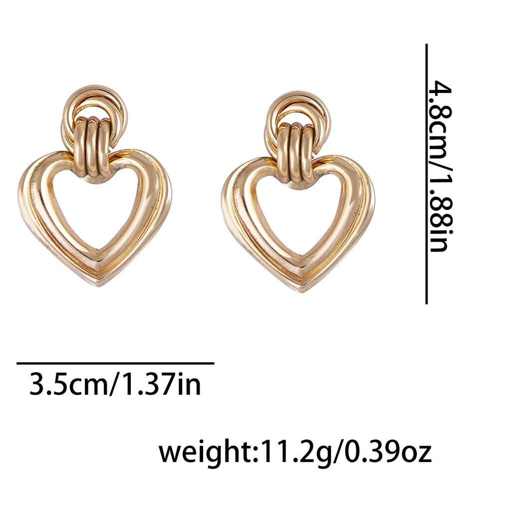 Simple, fashionable, exaggerated, individualistic, trendy, cold style, hollowed-out metal heart-shaped earrings, light luxury