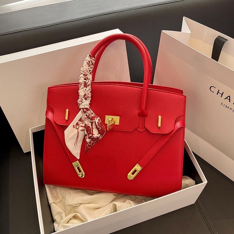 Bag Women's 2025 New Handbag Fashion Trendy Commuter Bag Large Capacity Silk Scarf Decoration Tote Bag Wholesale