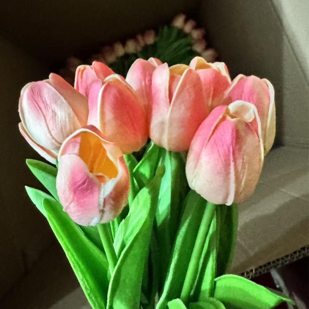 10Pcs Tulip Flowers Artificial Tulip Bouquet PE Foam Fake Flower for Wedding Ceremony Decor Home Garden Bouquet Decoration