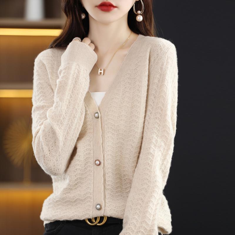Women's Stylish Loose V-Neck Wool Cardigan Sweater, Autumn/Winter 2025 Collection