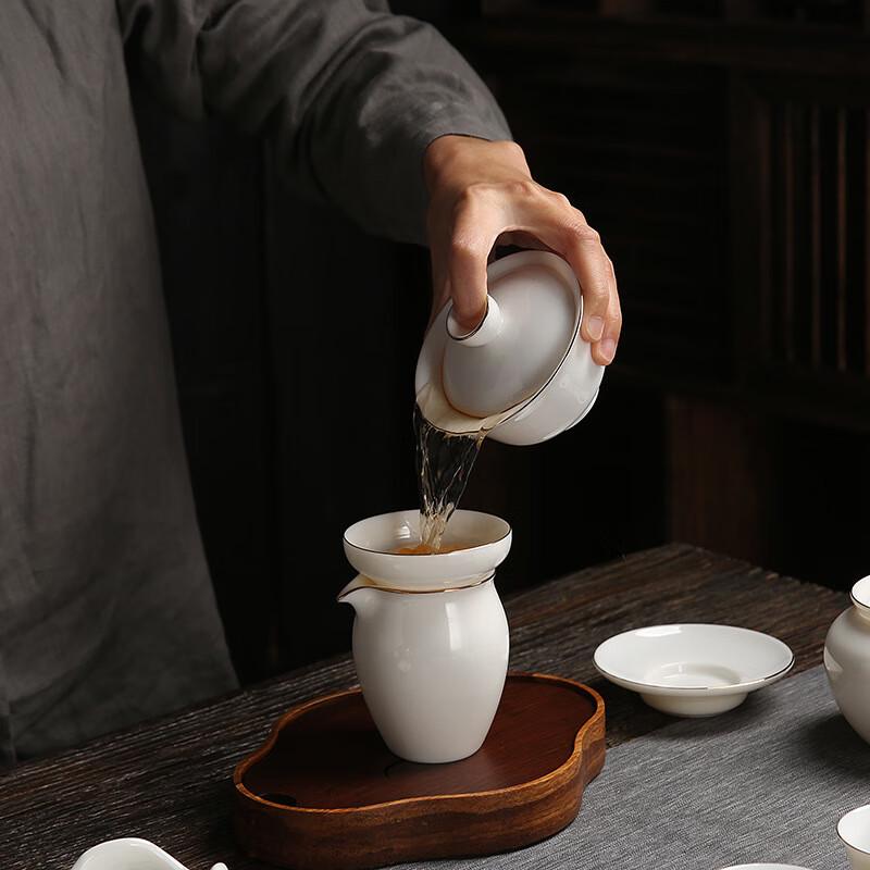 Cha Xun White Porcelain Travel Tea Set (13 Pcs)