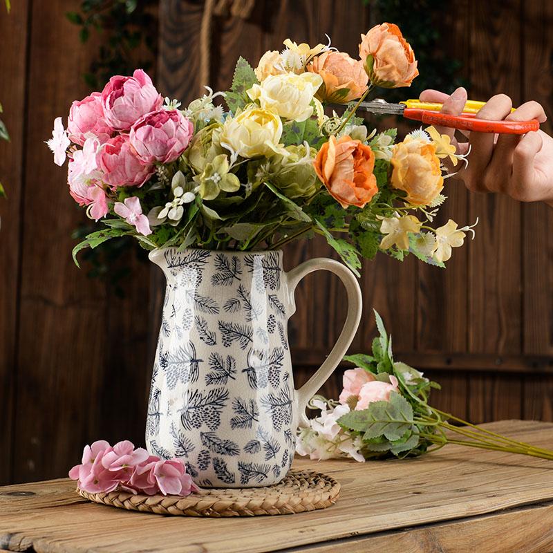 Vase Ceramic Household with Handle Pot Decoration Living Room Flower Arrangement Ice Crack Pastoral Inn B & B Retro Nostalgic1Pc