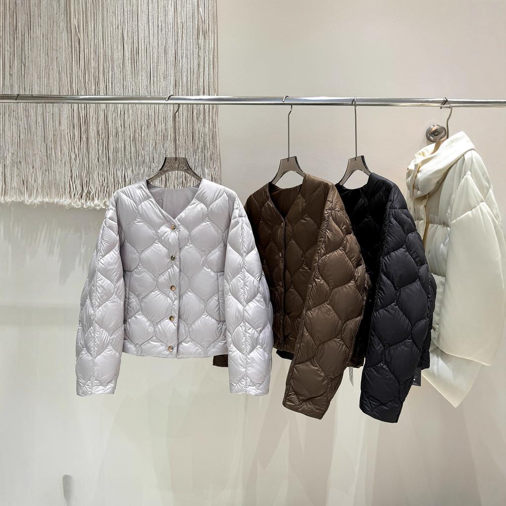 Light down jacket women's short V-neck thin small versatile casual jacket white duck down to keep warm