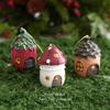 Mini Garden Mushroom Pinecone Christmas House Resin Ornament for Courtyard Bonsai and Flower Pot Decoration