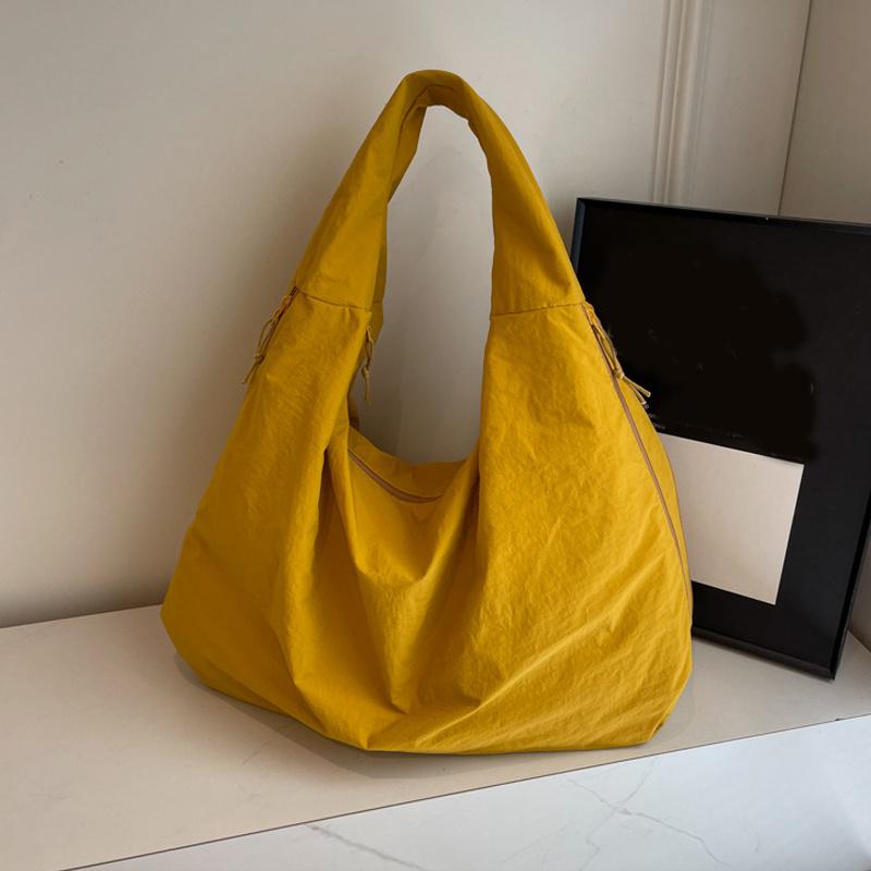 Nylon High Capacity Casual Shoulder Bags Commuting Women's Tote Bags Fashion Solid Color Handbags AVE