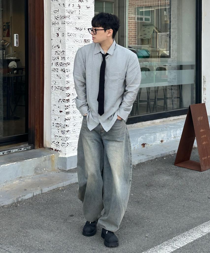 MINDBRIDGE [Couture] Striped Oversized Daily Shirt - 2 Colors