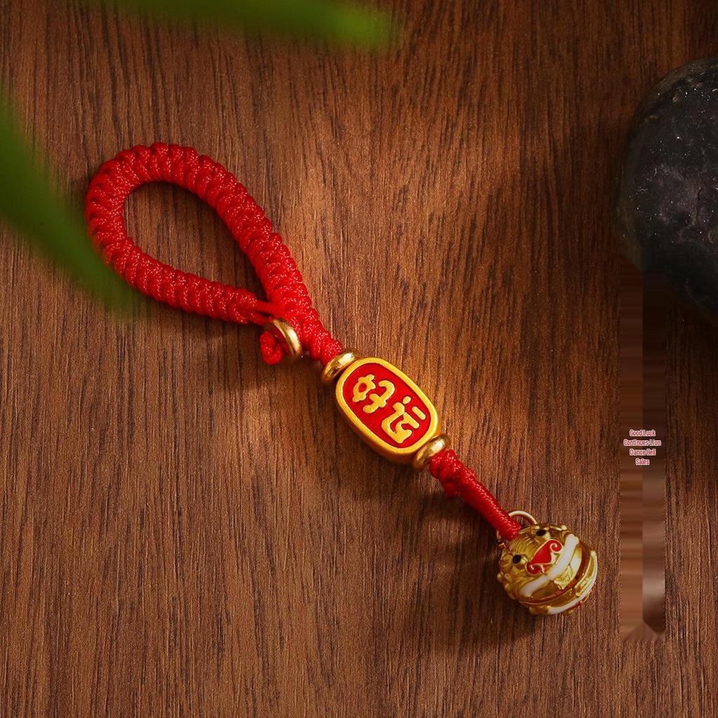 Handmade Red String Blessings Keychain Pendant for Men & Women - Retro Woven Rope Circle Ornament
