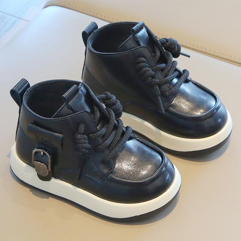 Children's Martin boots 2025 spring and autumn new boys' short boots British fashion girls' leather boots soft-soled baby shoes list