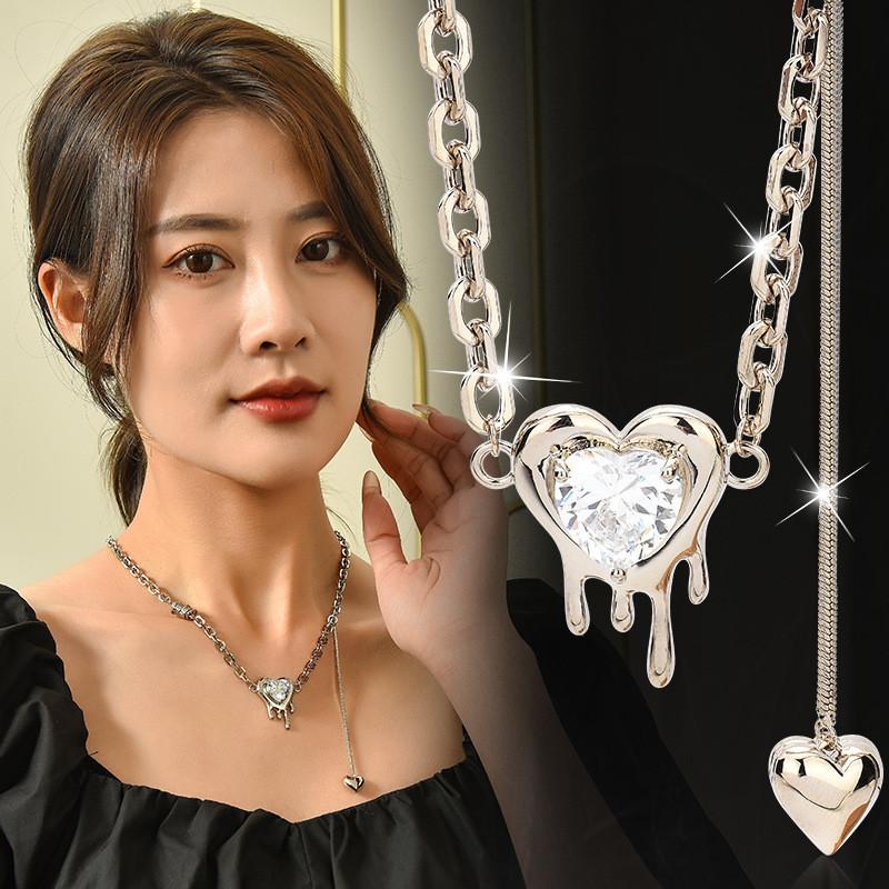 Steel Titanium Sophisticated Heart Necklace With Twisted Chain Design For Women