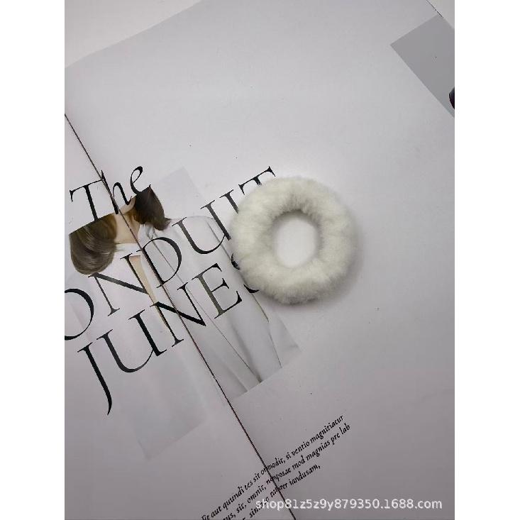 Plush Hair Scrunchies for Women & Kids, Soft Furry Hair Ties, High Ponytail Holder, Autumn Winter Fashion