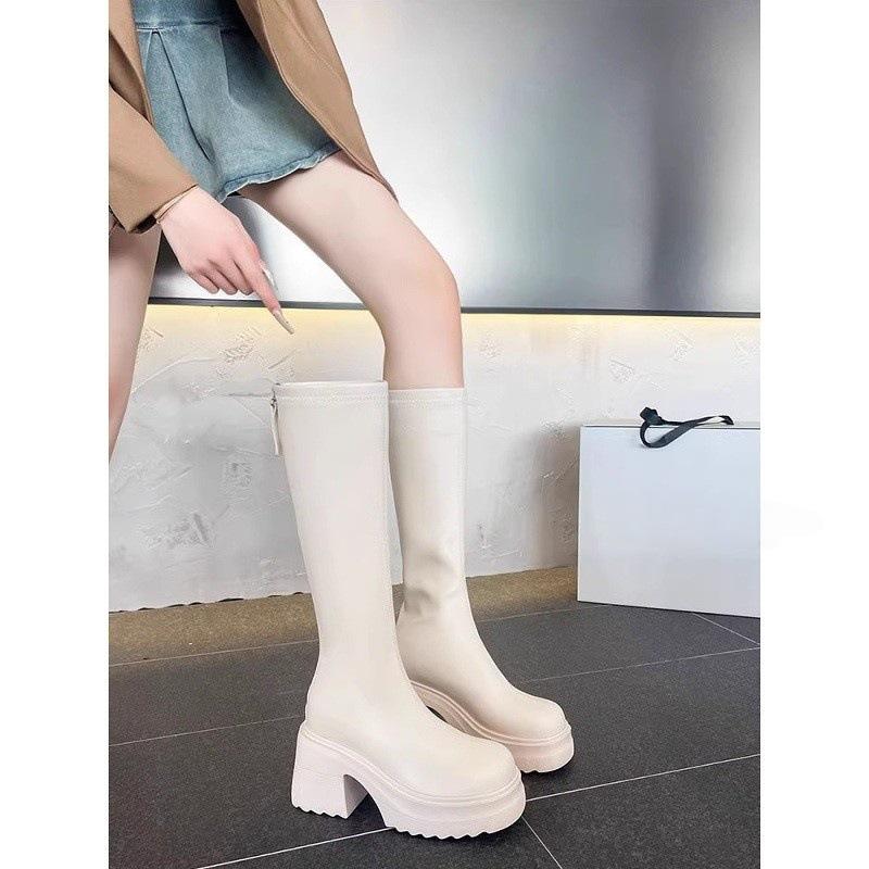 Keep your own money! British style white platform Martin boots, small height-increasing elastic thin boots