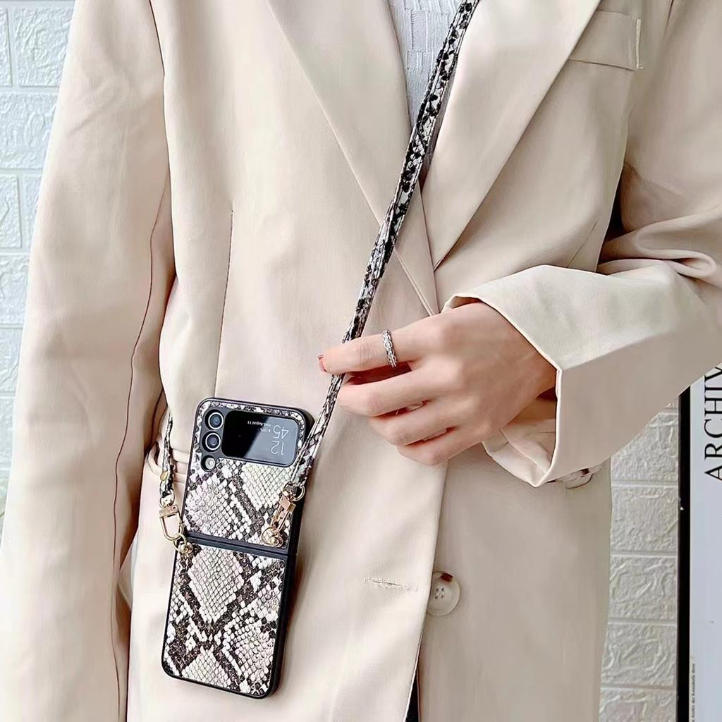 Crossbody Lanyard PU Leather Phone Case For Samsung Galaxy Z Flip 4 5G Flip3 Cover Fashion Snake Pattern Strap Chain Rope Fundas For Oppo Find N2 Flip