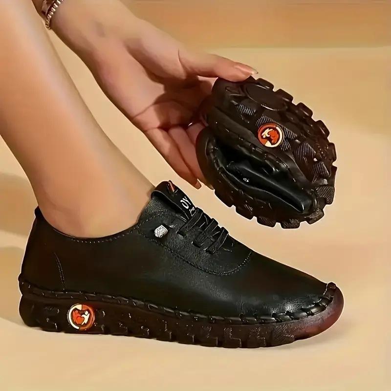 Women Leather Flats 2025 New Soft-soled Roman Breathable Retro Stitching Muffin Bottom Sneakers Woman Loafers Shoes Plus Size 43