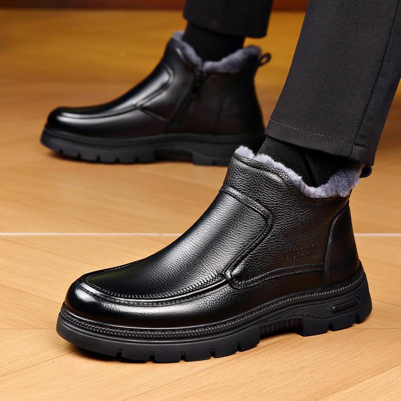 2025 Winter Genuine Leather Shoes Men Chelsea Boots Fashion Brand Shoes Warm Plush Mens Ankle Botas Flat Non-slip Pure Black