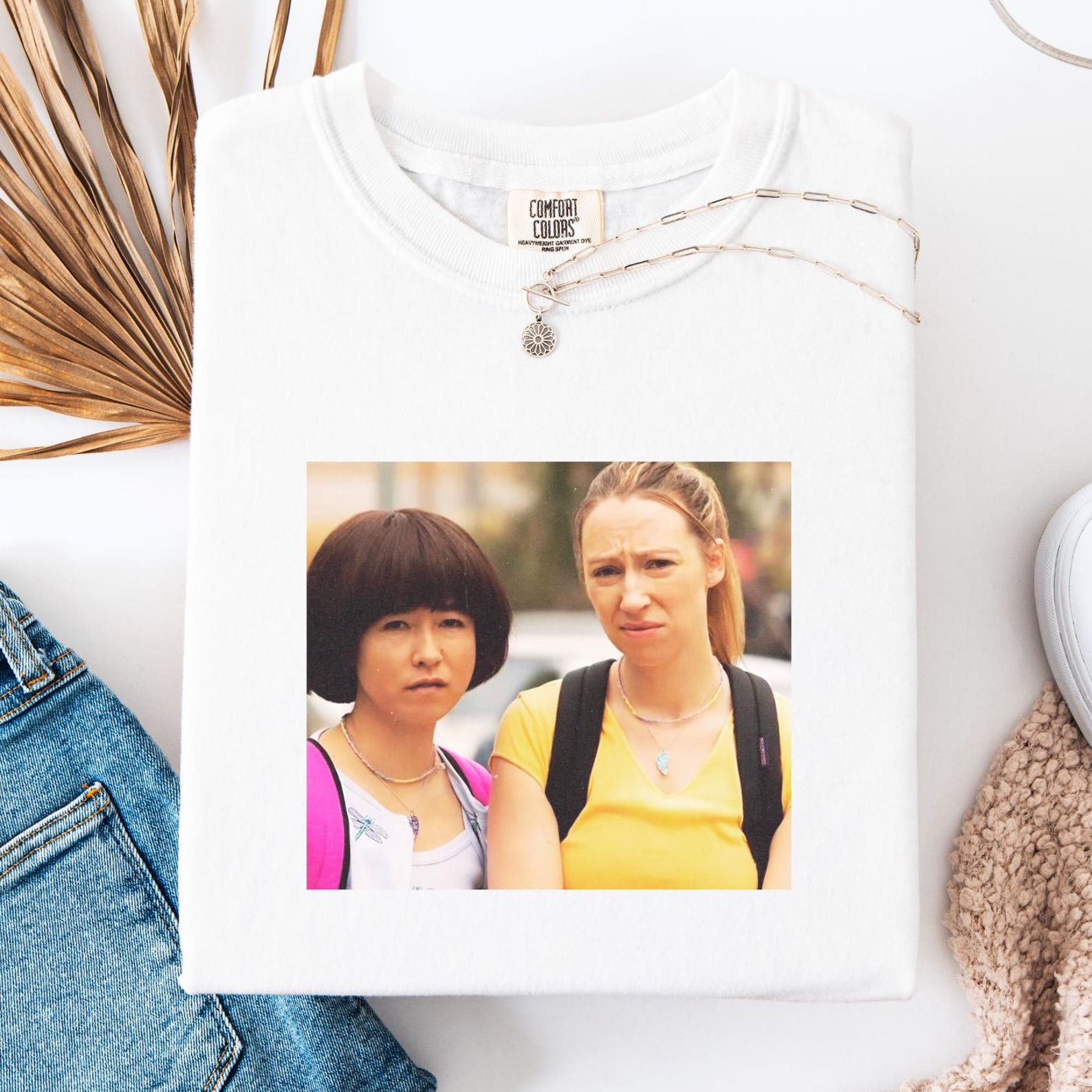 Pen15 Maya and Anna Funny Photo Tee L