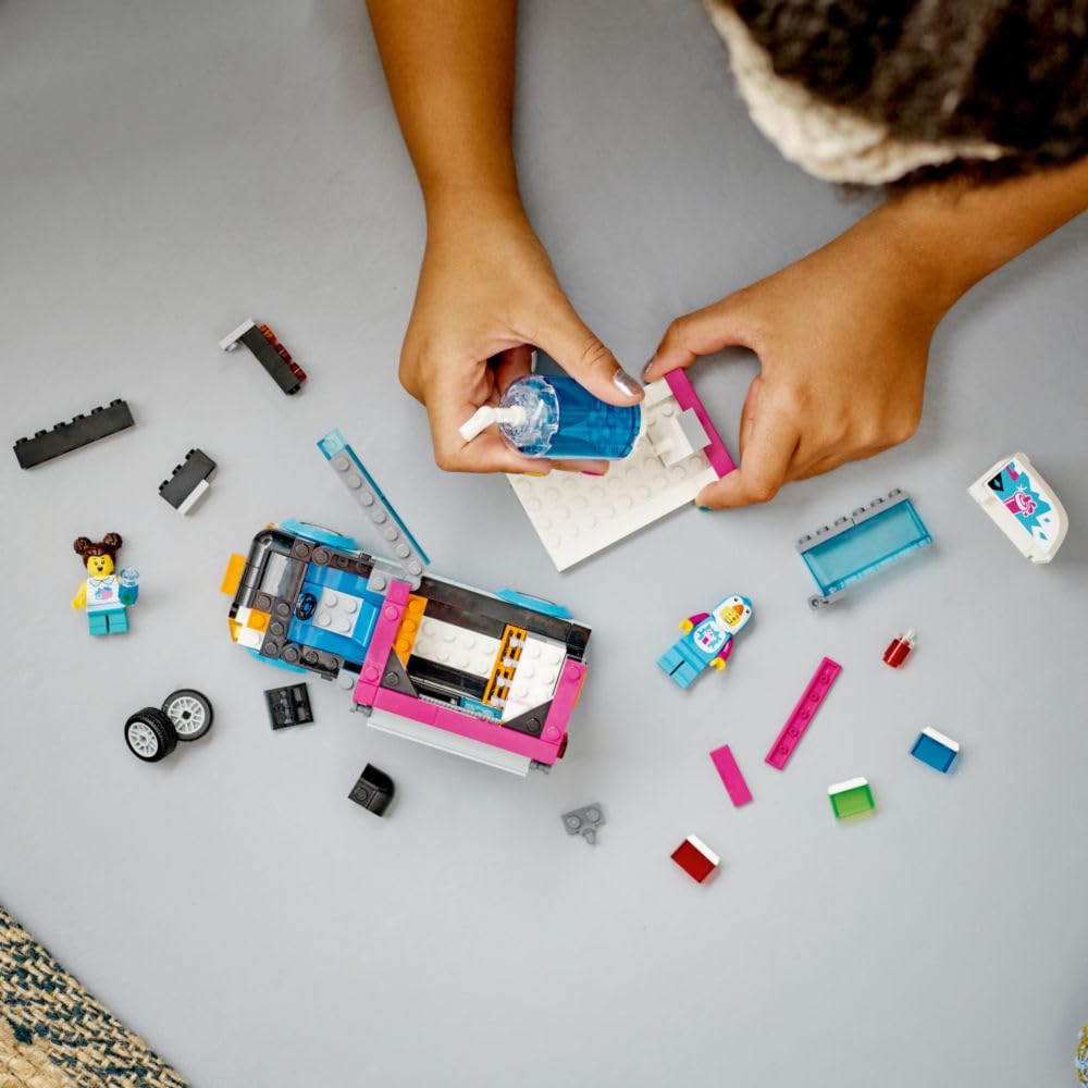 LEGO City Penguin Frozen Drink Car, Toy, Gift, Birthday, Educational, Christmas, Boys and Girls, Ages 5, 6, 7, 8, City Building, 60384