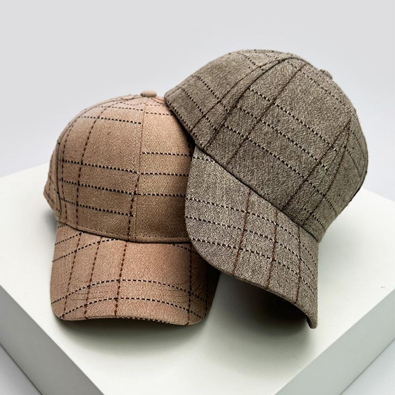 Autumn and Winter Men Women New Versatile Stripe British Baseball Caps Check Fashion Cotton Warm Soft Houndstooth Retro