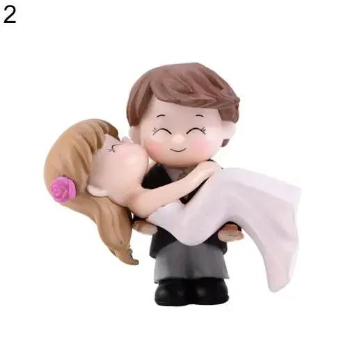 Sweet Couple Bride Groom Model Miniature Figurine Landscape Wedding Figurine Desktop Ornament Home Decor Wedding Gift Garden