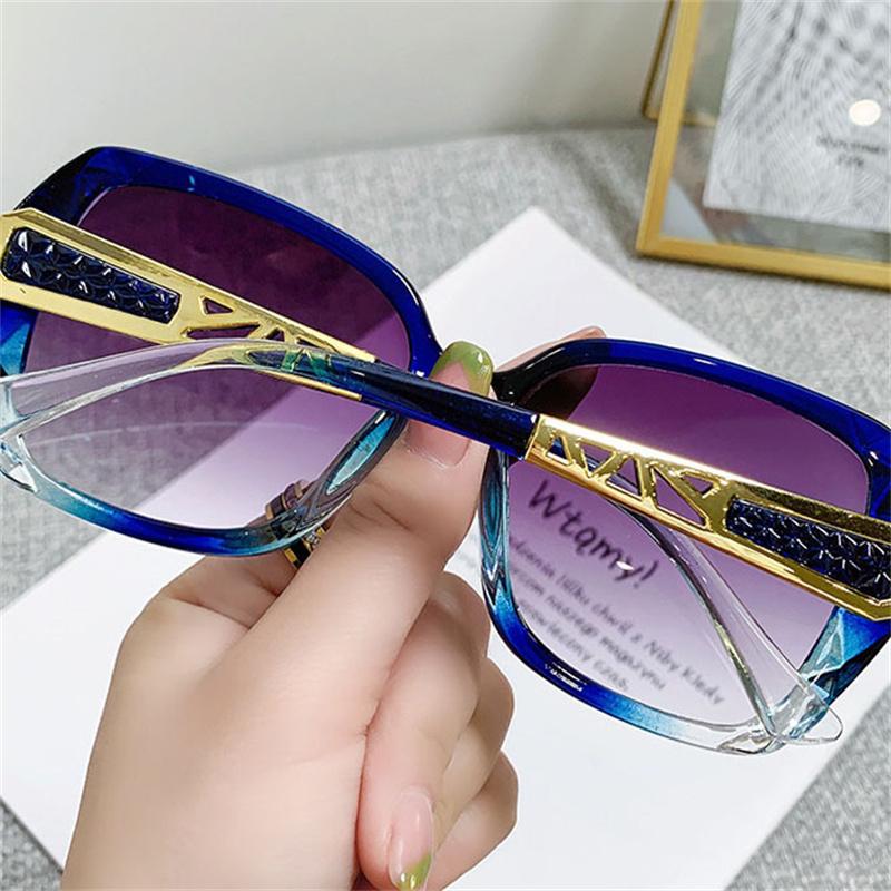 New Ladies Sunglasses Trendy Fashion Large Frame Sunshade Sunglasses Sunscreen Sunglasses Holiday Retro Eyewear