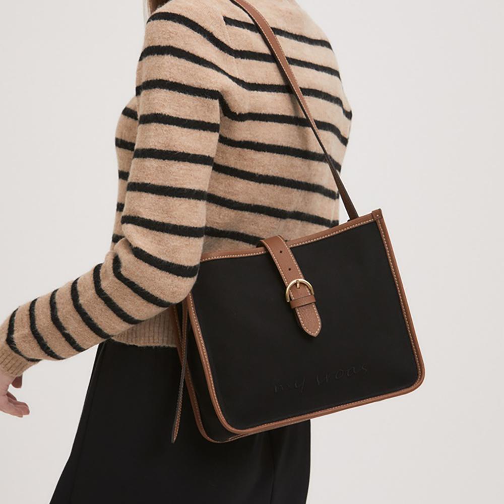 Iroas Maeve Shoulder Bag