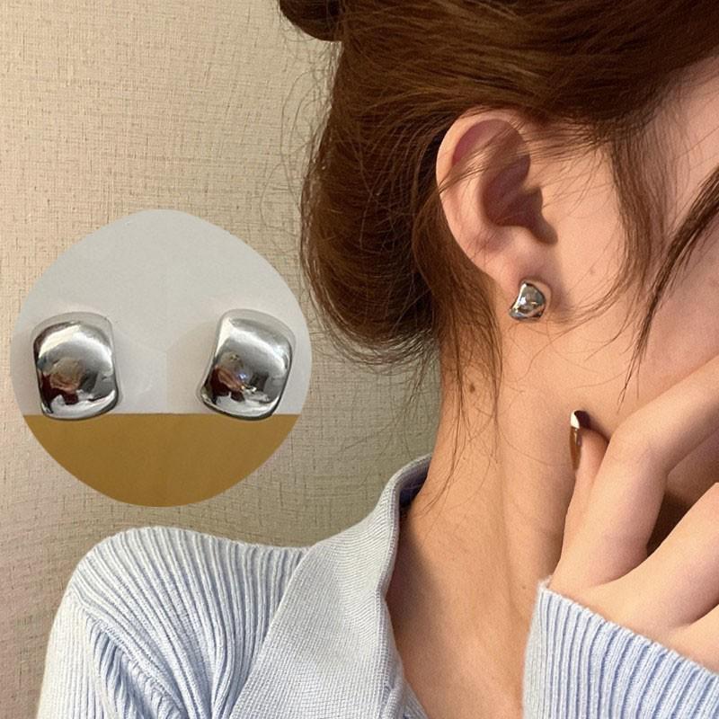 Fashion Vintage Gold U Earrings For Women Metal Earing Jewelry Trending New Korean Silver Oval Hoop Earrings
