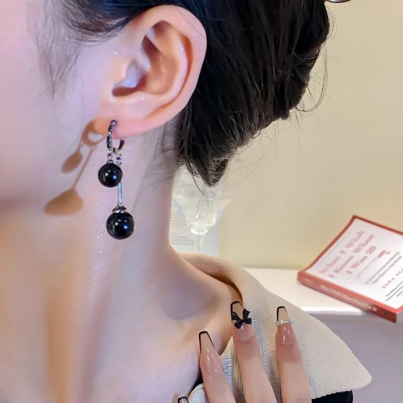 Temperament Statement Black Pearl Drop Earrings for Women Korean Fashion Retro Luxury Dangle Earring Goth Jewelry Pendientes