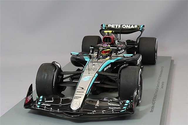 

Spark Scale Команда Petronas F1 W15 2024 Гран-при Бахрейна F1 Хэмилтон 1/18 Mercedes-AMG E-Performance #44 Л.