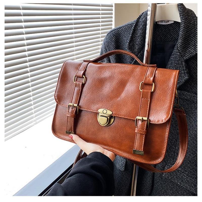 Niche portable high-end backpack retro new simple and versatile small square bag fashion messenger bag