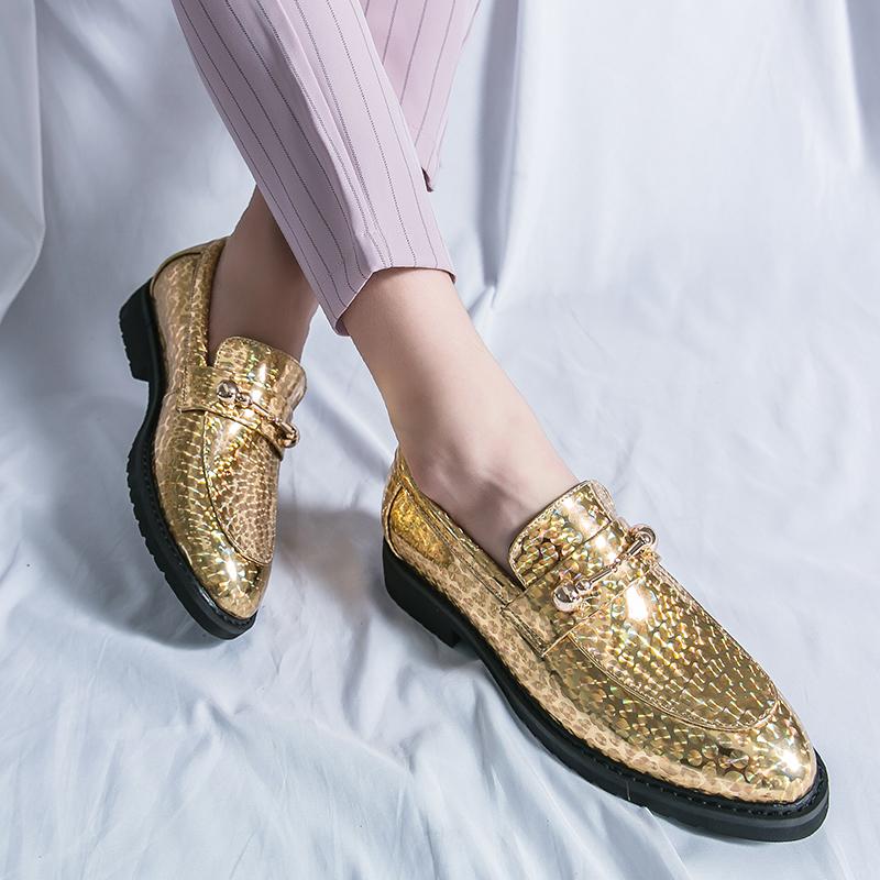 Fashion Luxury Mens Loafers Slip-on Shoes Bright Golden Leather Pointed Shoes Fashion Trends Shoes Golden Nightclub Casual Senior Shoes