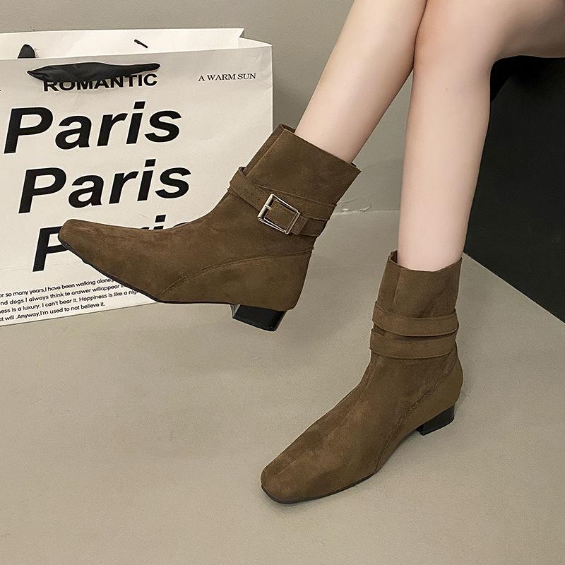 2025 winter retro solid color versatile belt buckle square head thick heel short boots women's fashion versatile Martin boots thin boots