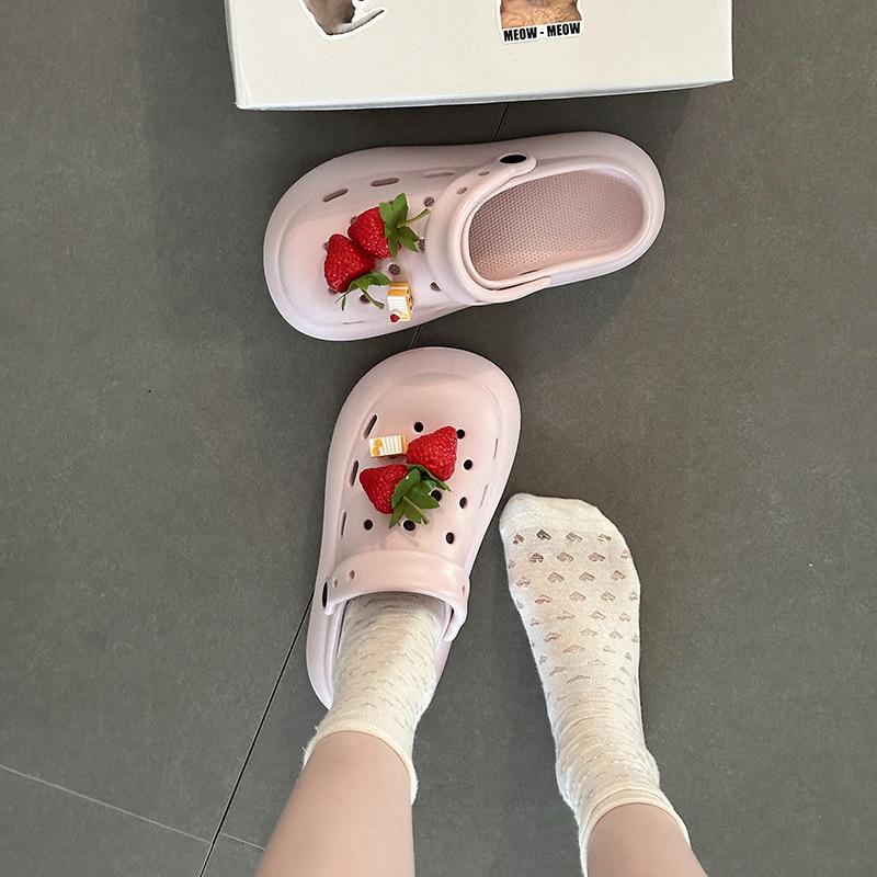 Cartoon thick-soled non-slip cute breathable two wearing hole shoes women's summer strawberry cool slippers beach shoes