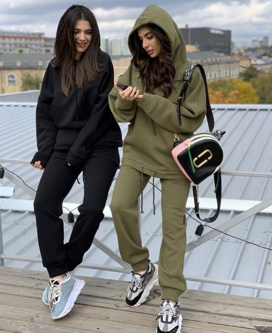 

Осень/Зима Европейская и Американская Мода: Однотонный свитшот, повседневный костюм-двойка с большими карманами M чёрный