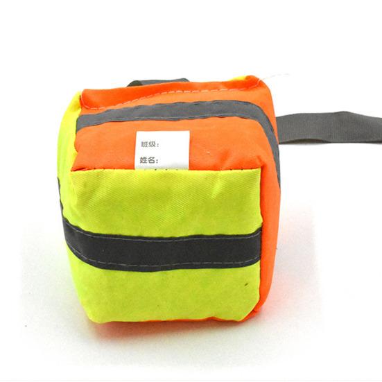 Stoff Fußsack mit Tragegurt Reishülsen gefüllt Handgemacht Wurf-Beanbag Kinder Erwachsene Anfänger Indoor Outdoor Spielen Bunter Kickball Spielzeug