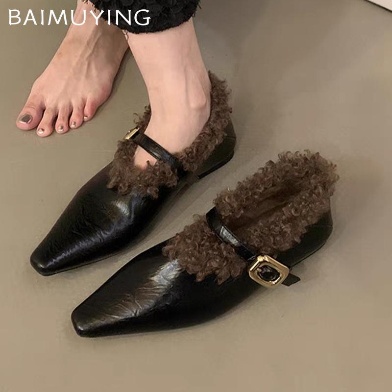 Dámské mokasíny s kožešinou a špičatou špičkou, kožené elegantní ploché boty s přezkou, módní návrhářský trend 2025, zimní dámské boty