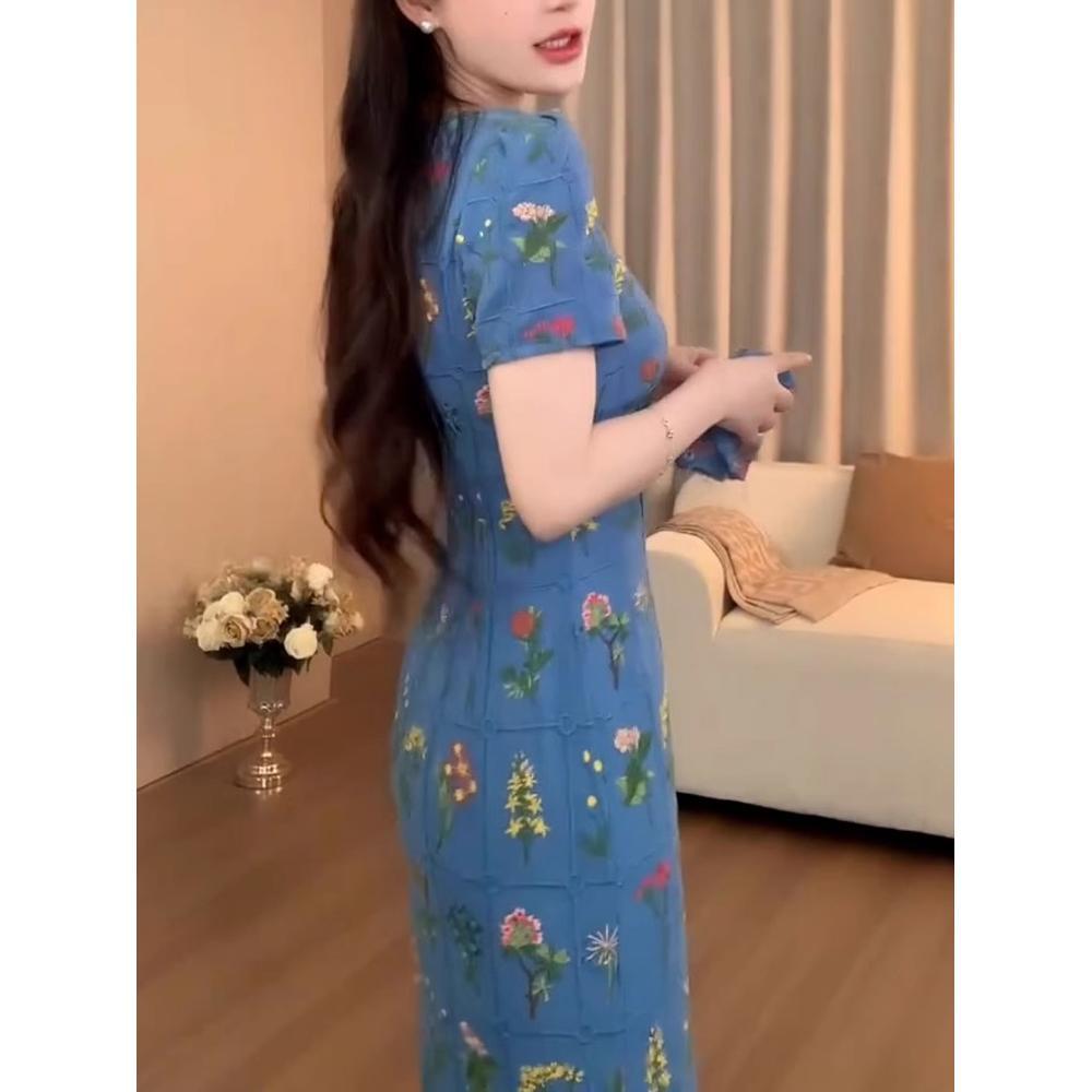 Fashion Square Collar Flower Design Embroidery Back Tail Split Fork Long Dress Girl Summer New Waist Long Dress Woman