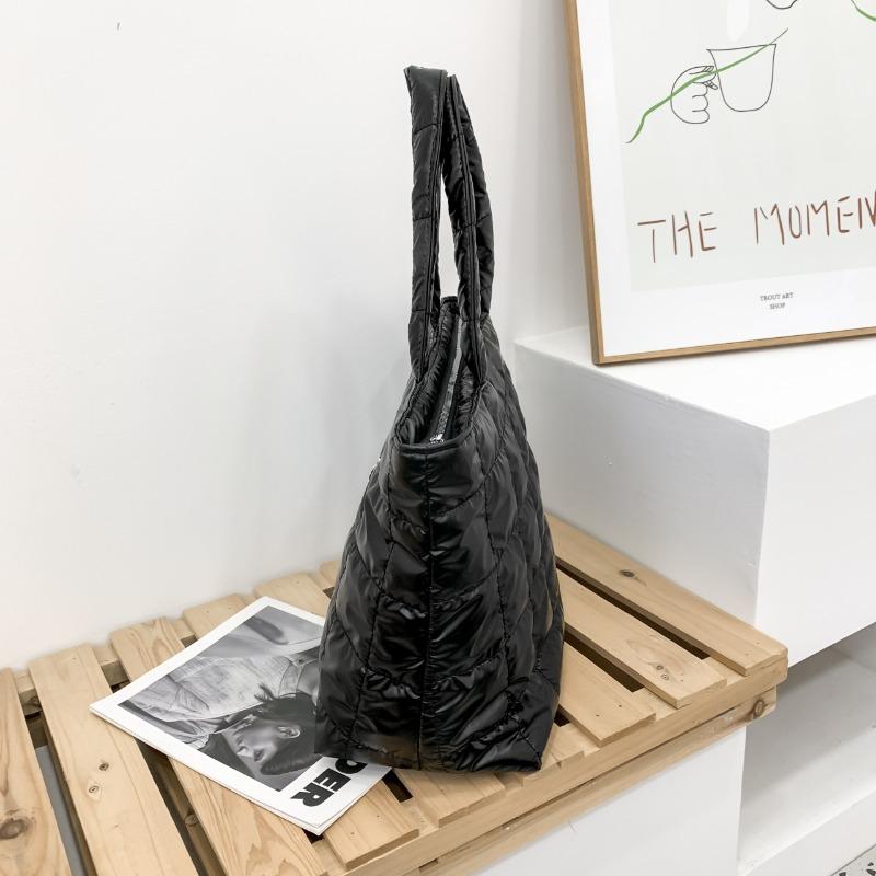 Winter Cotton Tote Bag High Capacity Women's Shoulder Handbags Quilted Female Handbags for Daily Commute Work Shopping and Travel