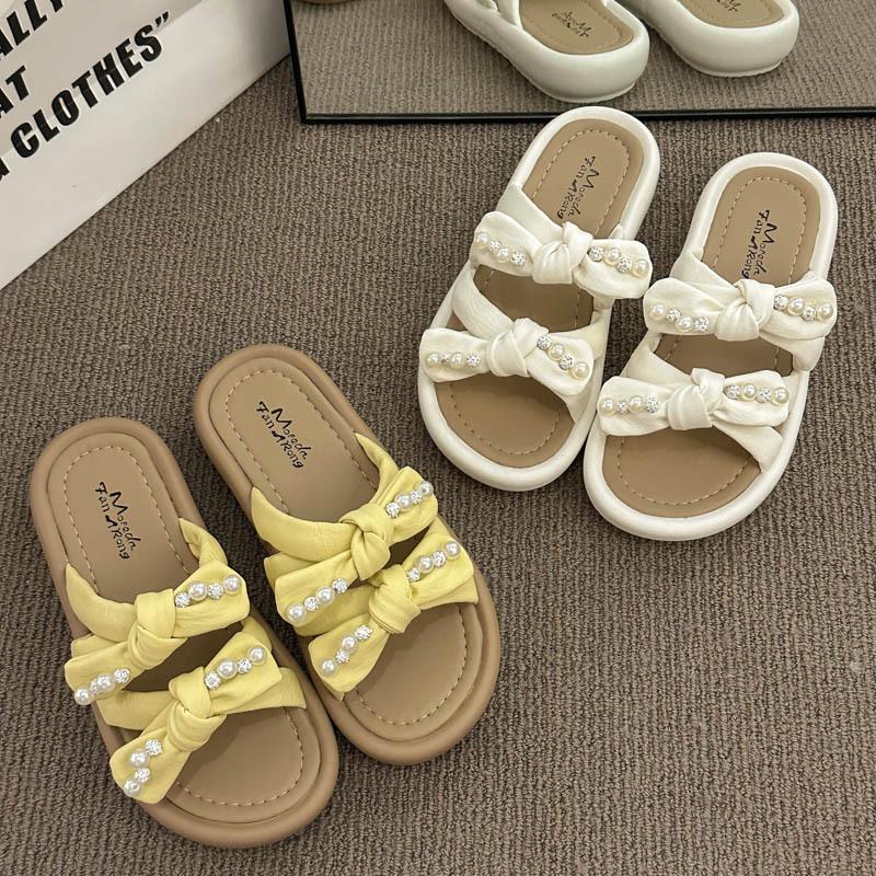 Gentle bow beautiful cool slippers women's summer wear new with skirt beach soft flat bottom one-word slippers