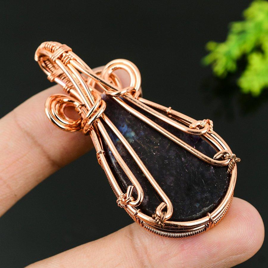 Natural Purple Labradorite Gemstone Copper Wire Wrap Gift Pendant 2.48 f9P89